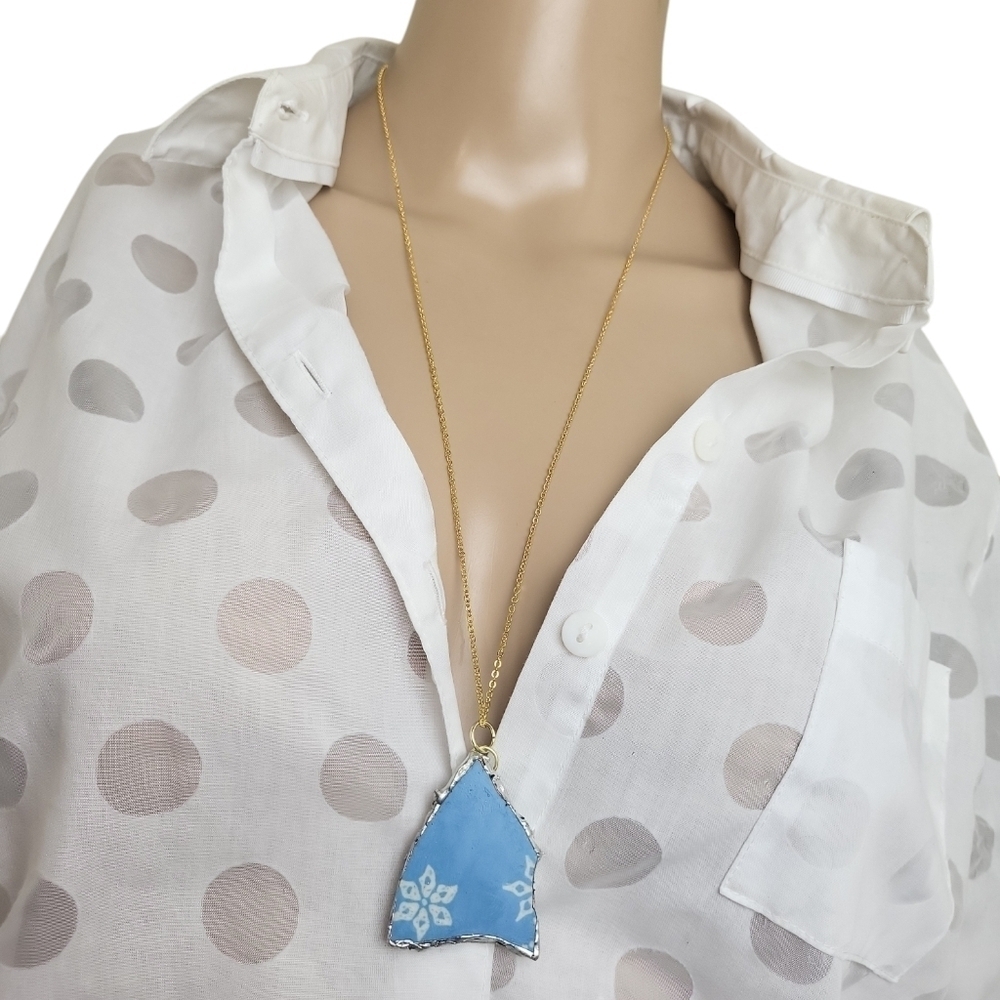Upcycled Temptations Gold Plated Broken Ceramic Snowflake Shark Tooth Necklace